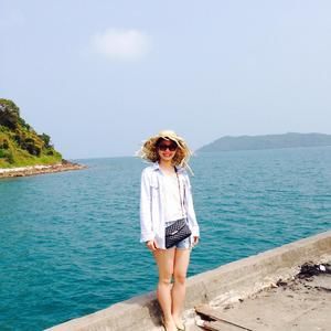 Meet your Posher, Hana